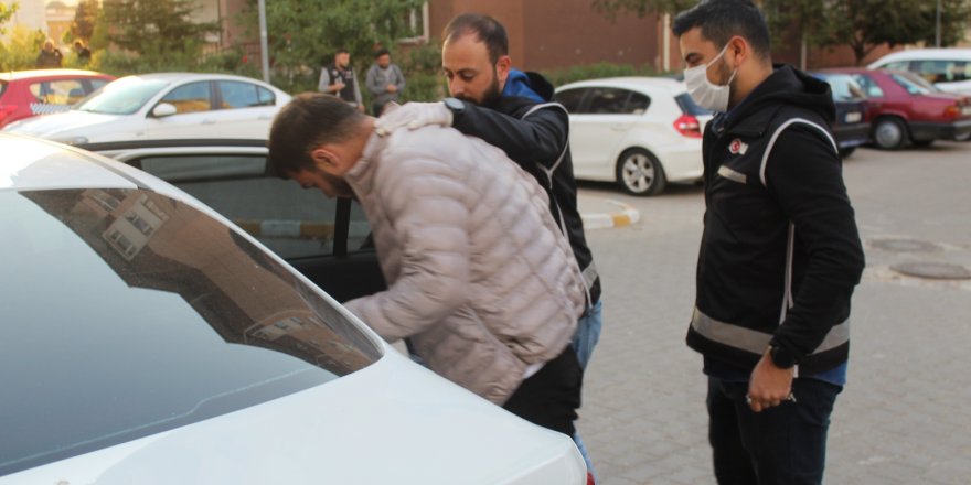 Ankara'da Silah Kaçakçılığı Ve Uyuşturucu Operasyonu