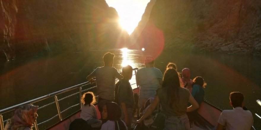 Doğu’da en yüksek sıcaklık Kemaliye’de en düşük sıcaklık ise Refahiye’de ölçüldü