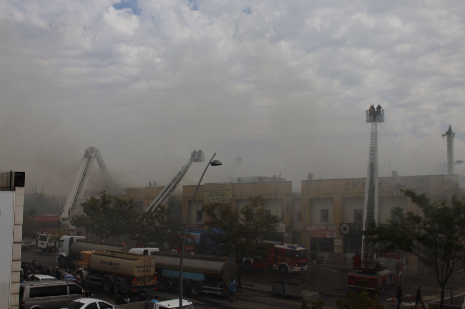 OSTİM’de korkutan yangın