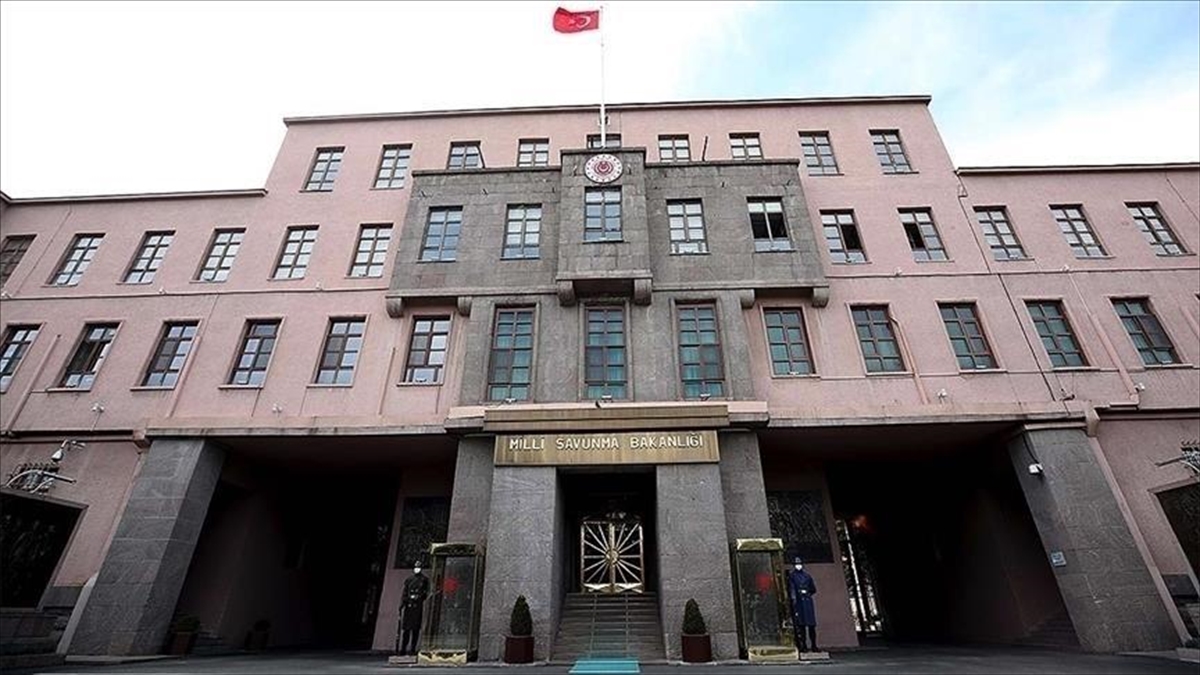 Msb: İdlib'de Tsk Unsurlarına Yapılan Saldırıda 2 Asker Şehit Oldu, 3 Asker Yaralandı