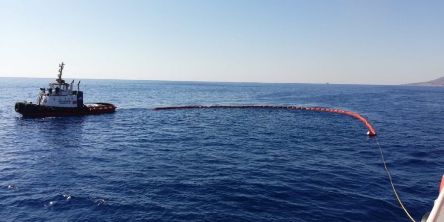 Akdeniz’de oluşan petrol kirliliğine karşı başlatılan temizlik çalışmalarında sona gelindi