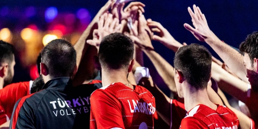 A Milli Erkek Voleybol Takımı 2021 Avrupa Şampiyonası'na Veda Etti