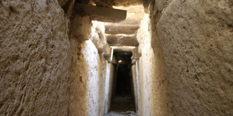 Tripolis Antik Kenti'nde 160 Santimetre Yüksekliğinde 2 Bin Yıllık Kanalizasyon Bulundu