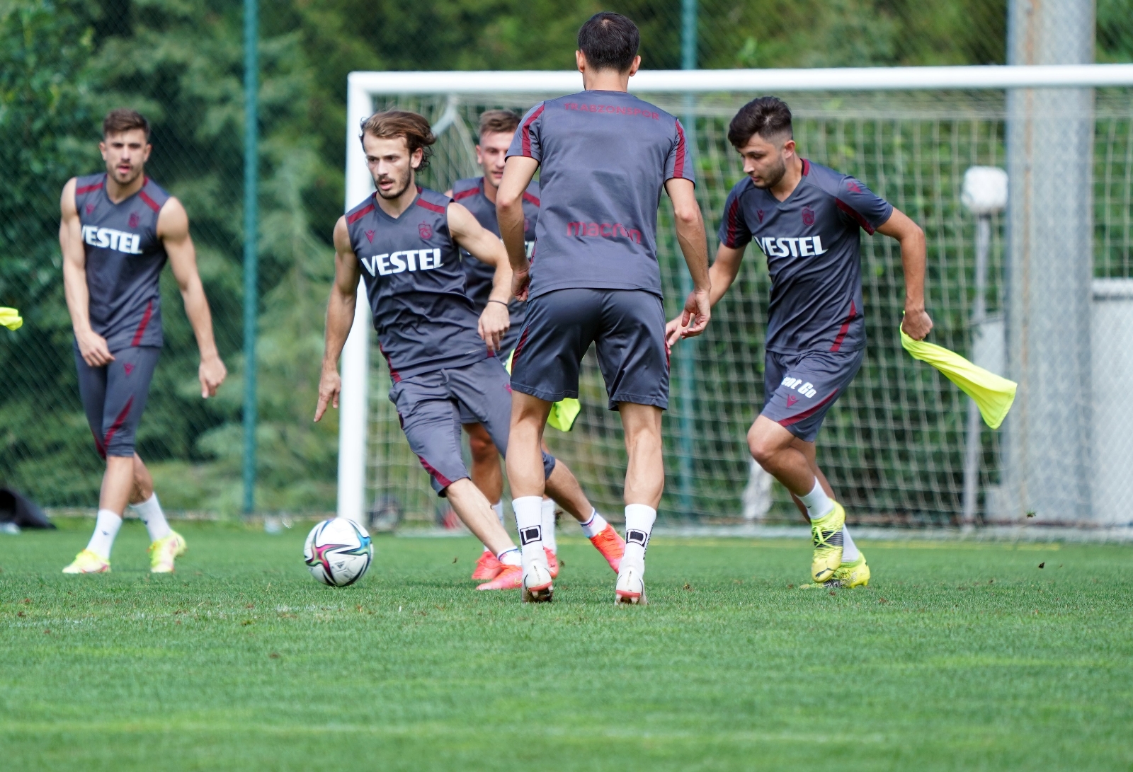 Trabzonspor, Kasımpaşa Maçı Hazırlıklarına Ara Vermeden Başladı