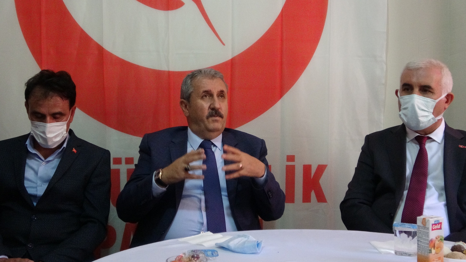 BBP Genel Başkanı Destici: "CHP ve İYİ Parti darbe anayasasının değiştirilmesine yanaşmıyor"