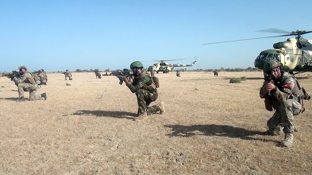 Azerbaycan’da “Üç Kardeş 2021” Tatbikatı Hava Operasyonlarıyla Devam Ediyor