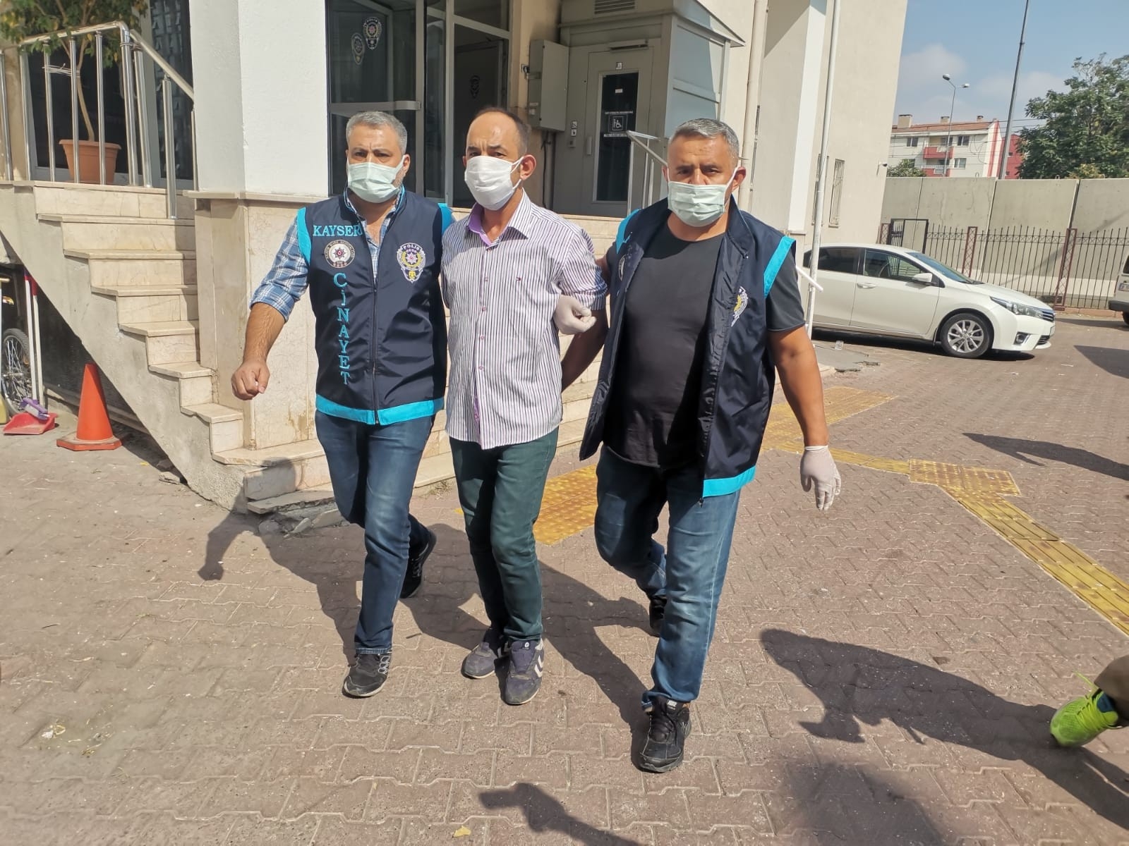 Kayseri’de kadının 2. kattan düşerek ağır yaralandığı olayda 1 gözaltı