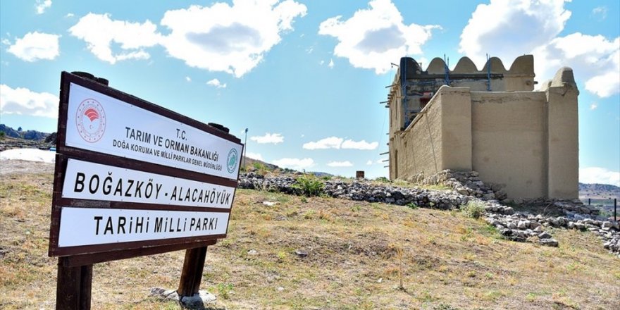 Hattuşa'daki Örnek Hitit Surları Her Yıl Zorlu Kış Şartlarına Hazırlanıyor