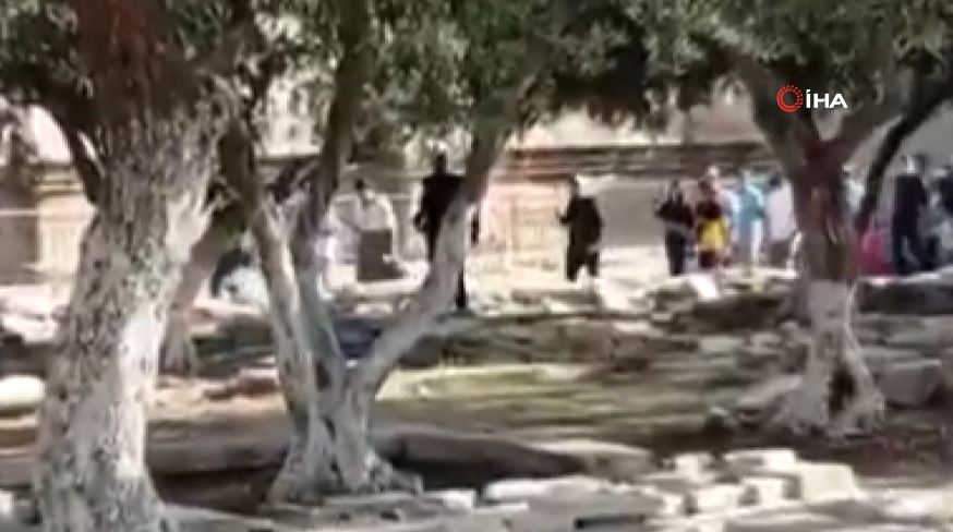 307 fanatik Yahudi Mescid-i Aksa’ya baskın düzenledi