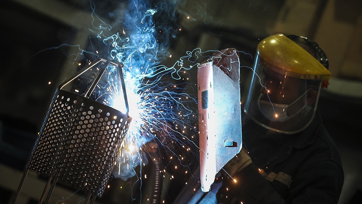 Ücretli Çalışan Sayısı Temmuzda Yıllık Bazda Yüzde 10,9 Artarak 13,6 Milyonu Geçti