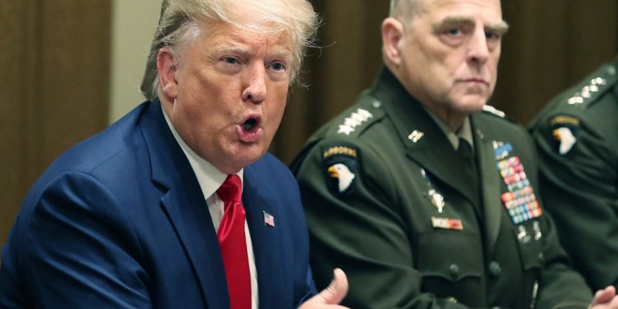 Donald Trump, ABD Genelkurmay Başkanı'nı vatana ihanetle suçladı