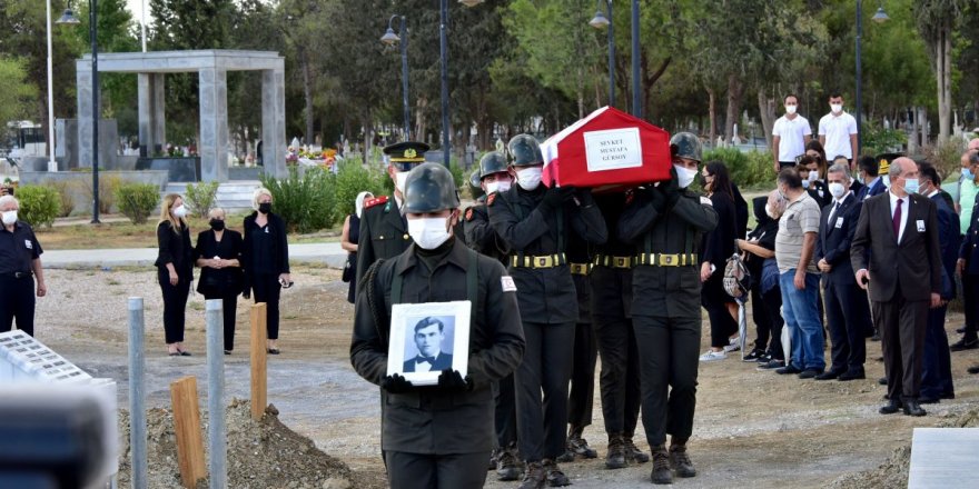Şehit Şevket Mustafa Gürsoy, 57 yıl Kıbrıs'ta defnedildi