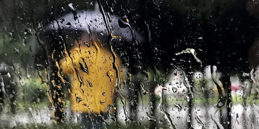 Doğu Karadeniz'de Bugün Kuvvetli Sağanak Etkili Olacak