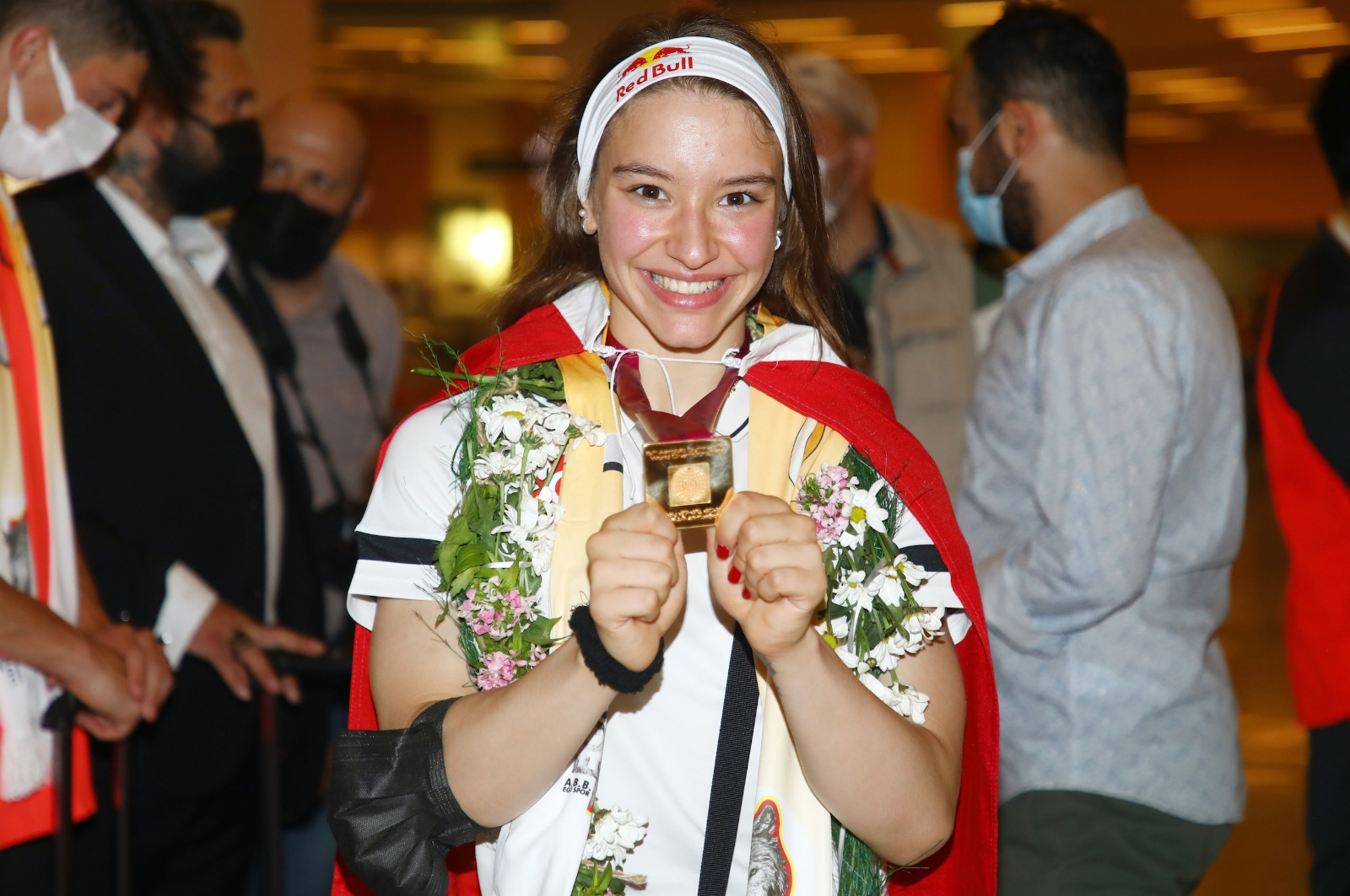 Ayşe Begüm Onbaşı Avrupa Şampiyonası’nda Podyuma Çıkıyor