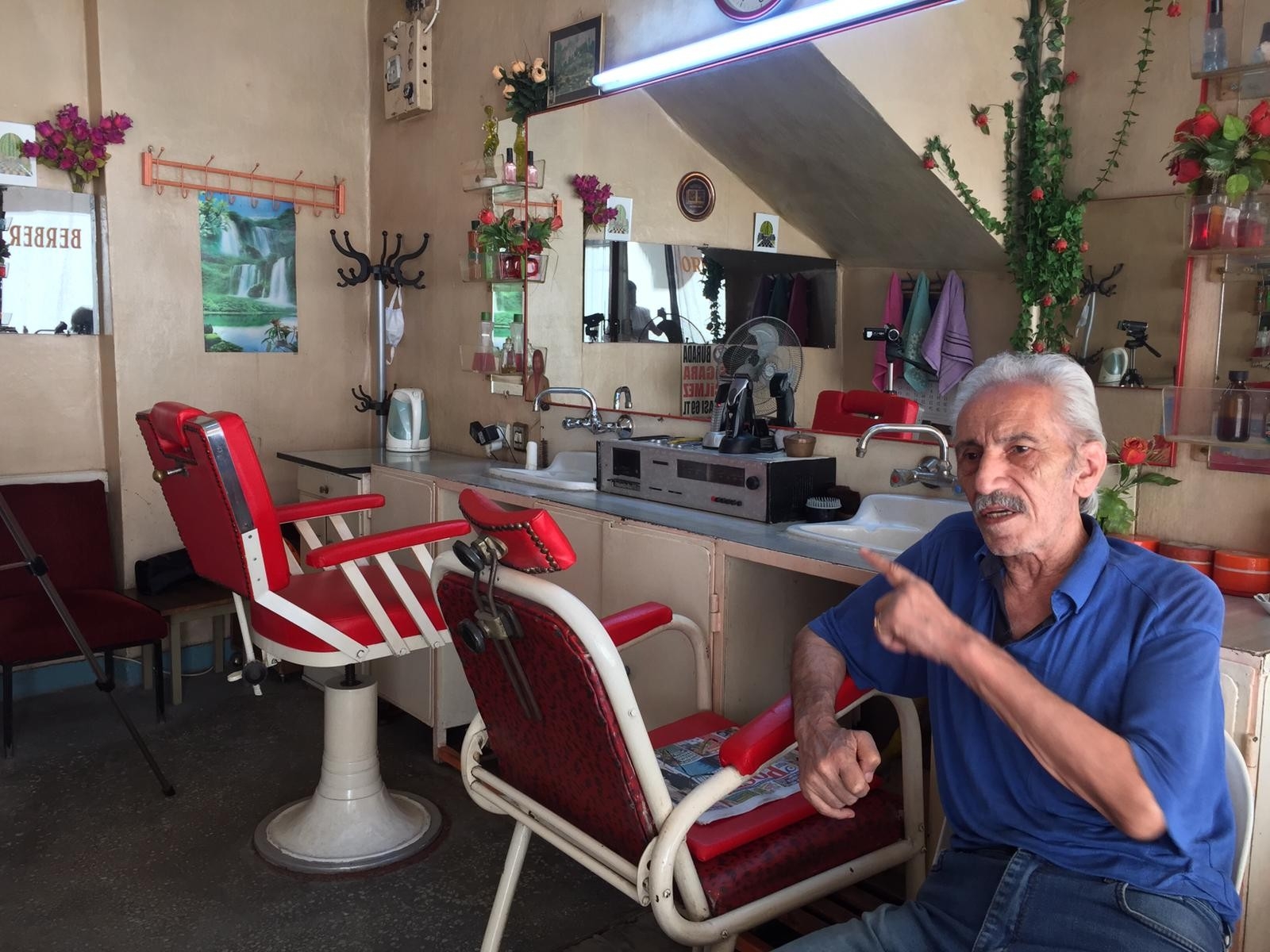 İstemeyerek Başladığı Berberlik Mesleğinde 60 Yılı Devirdi