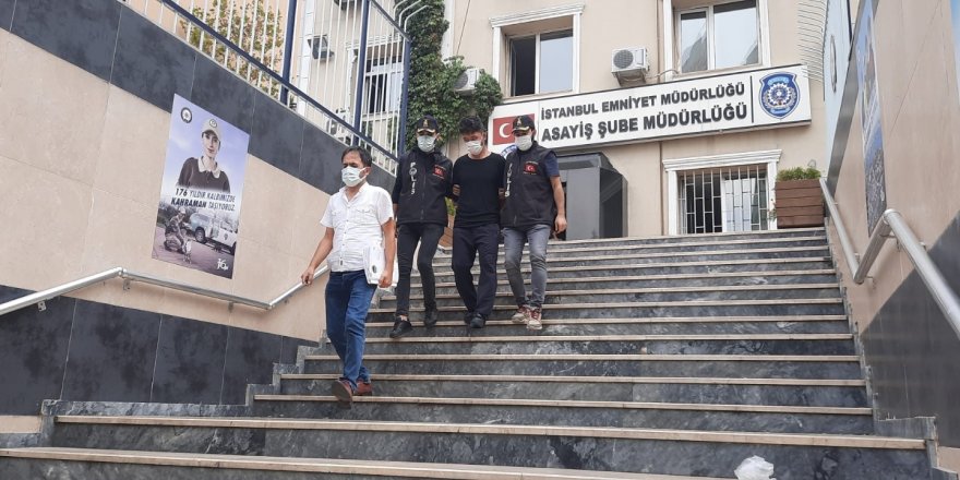 Zeytinburnu’nda eşini bıçaklayarak öldüren zanlı tutuklandı