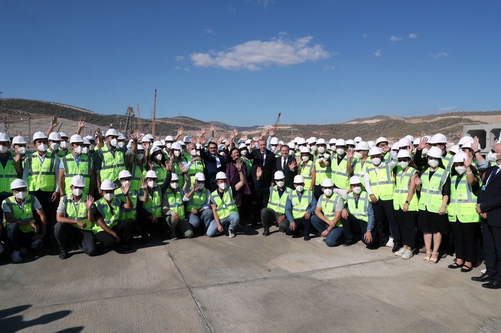 Bakan Dönmez: “Yerli üretim, insan kaynağı, teknoloji transferi Akkuyu NGS enerjide milat olacak”