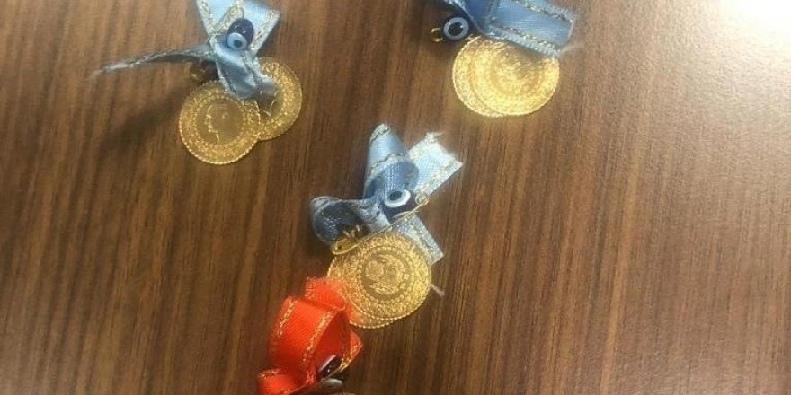 Kuyumcuya Sahte Altın Satmaya Çalışan 5 Şüpheli Yakalandı