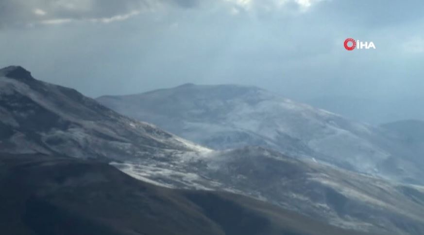 Palandöken’e ilk kar yağdı