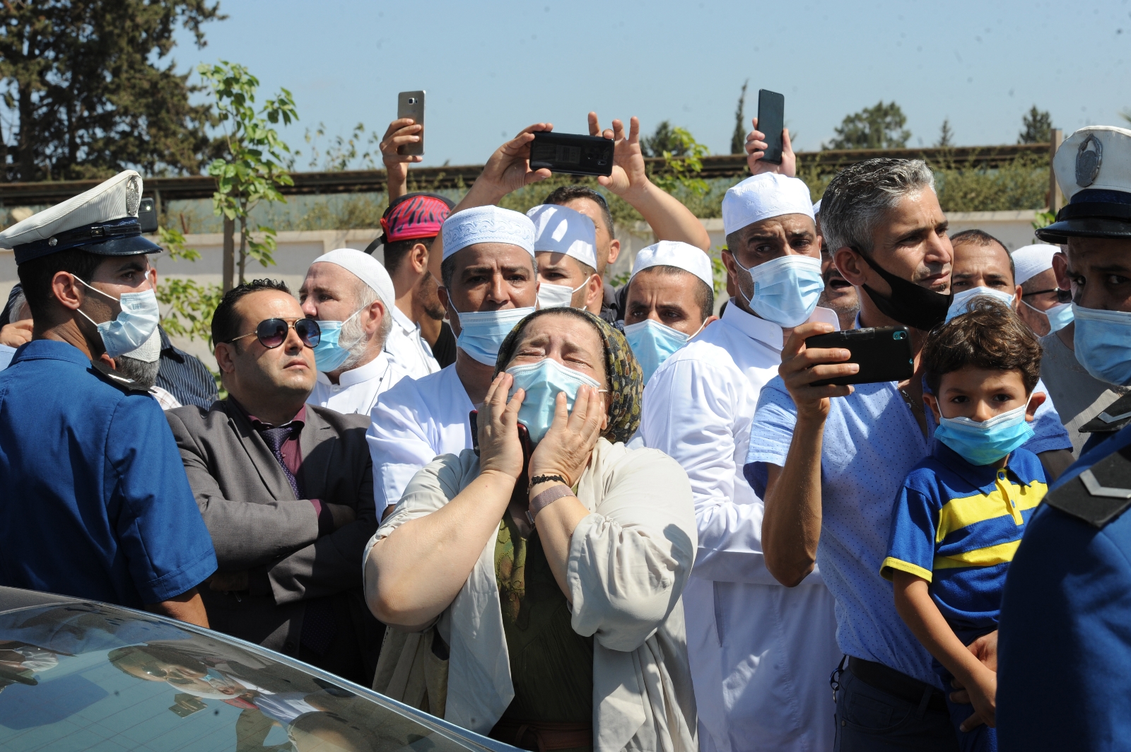 Cezayir’in eski Cumhurbaşkanı Bouteflika son yolculuğuna uğurlandı