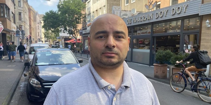 Almanya'da Türkler Federal Seçimleri Yakından Takip Ediyor