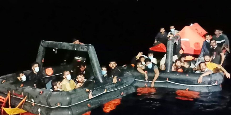 Marmaris ve Datça’da 132 göçmen kurtarıldı