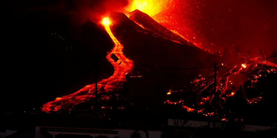 Yanardağı 100’den fazla evi kül etti