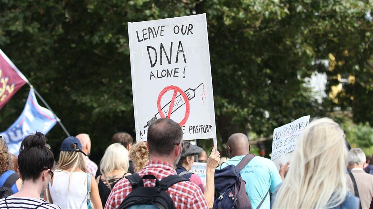 Dsö Sözcüsü Harris'ten Aşı Karşıtlarına Tepki: Sosyal Medya Yerine Güvenilir Kaynaklara Başvurun