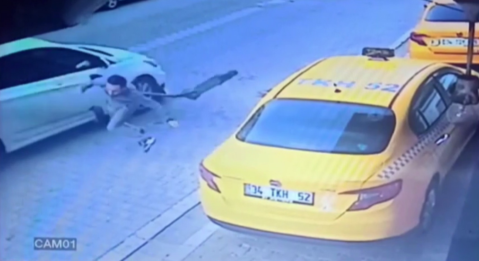 Şaka yapayım derken yeğenine çarptı