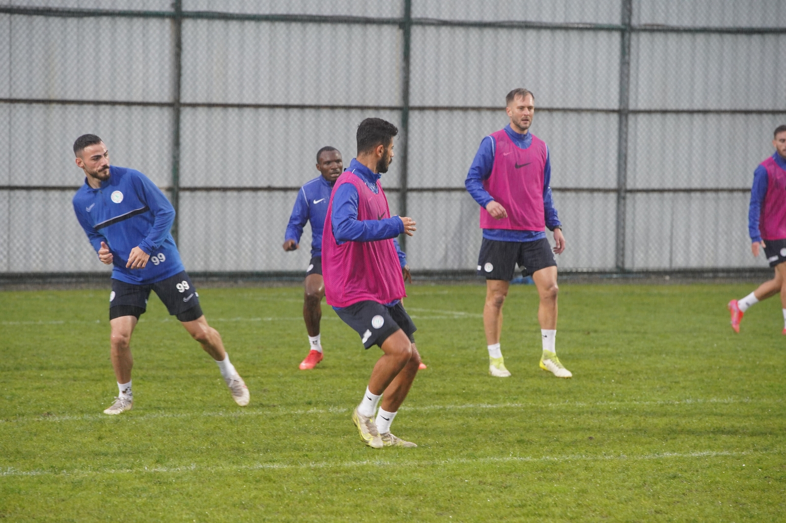 Çaykur Rizespor, Medipol Başakşehir hazırlıklarına başladı