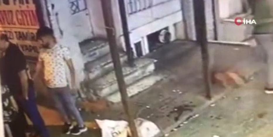 Alkollü şahsın cüzdanını çaldı, güven timlerinden kaçamadı