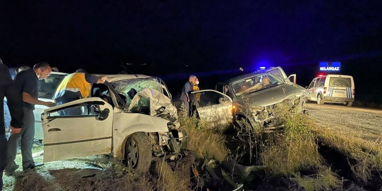 Karabük’te korkunç kaza: 2 ölü, 6 yaralı