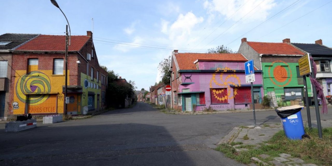 Belçika'nın hayalet kasabası Doel'de 20 kişi yaşıyor