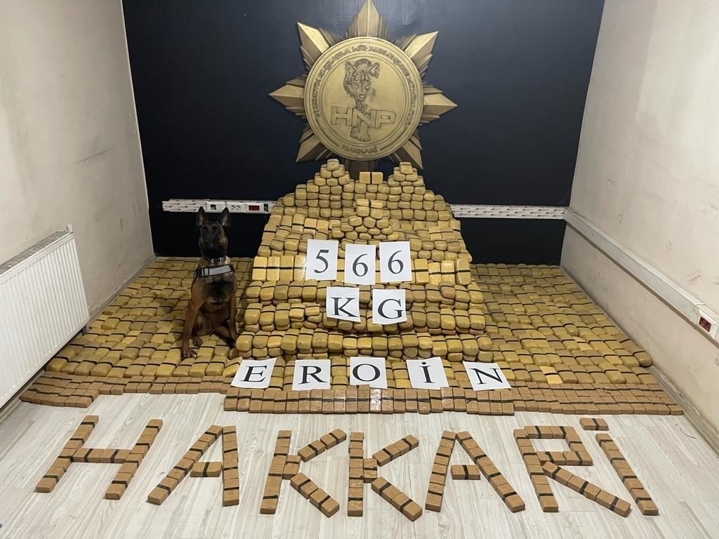 Yüksekova’da 566 kilo eroin ele geçirildi