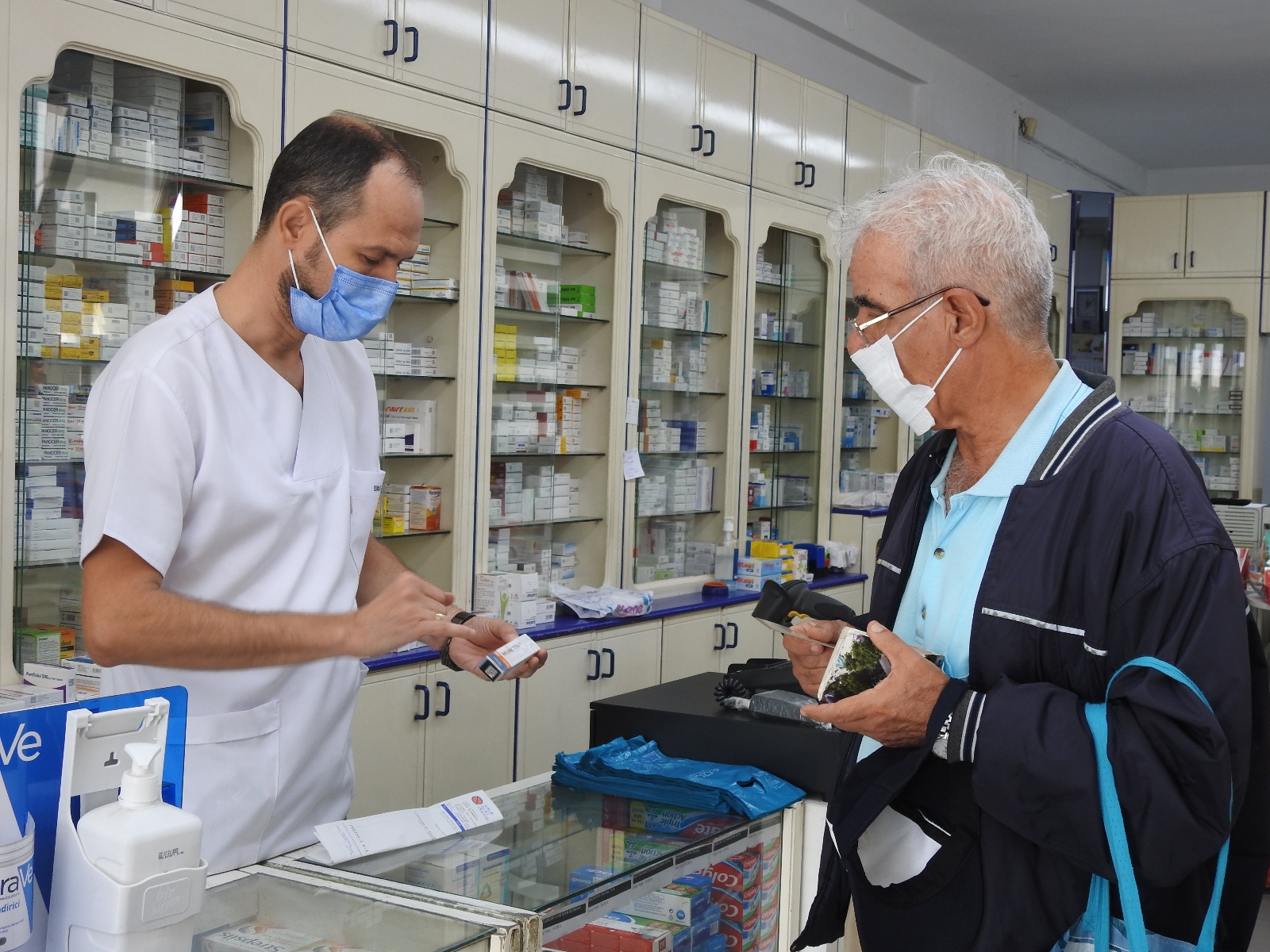 Grip aşısı eczanelere gelmeye başladı