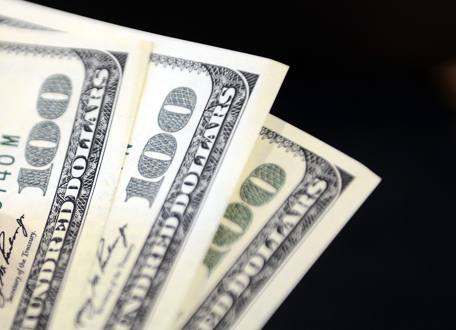 Afgan halkı, ABD’de dondurulan 9.5 milyar doların bırakılmasını istiyor