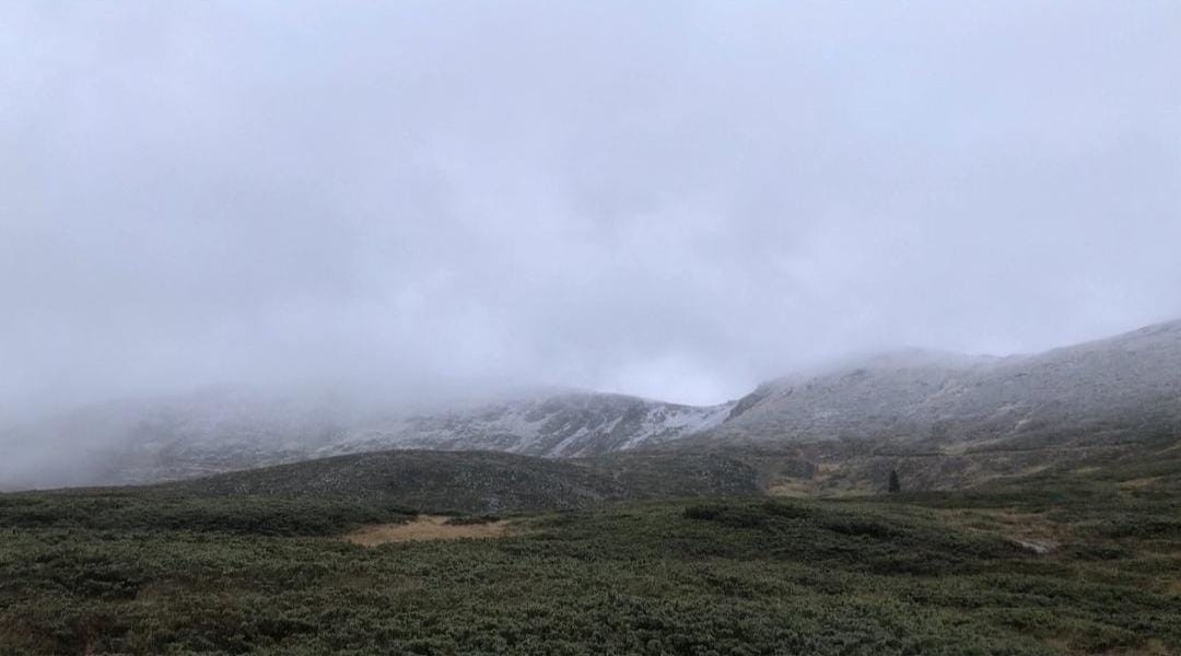 Uludağ’a kar yağdı
