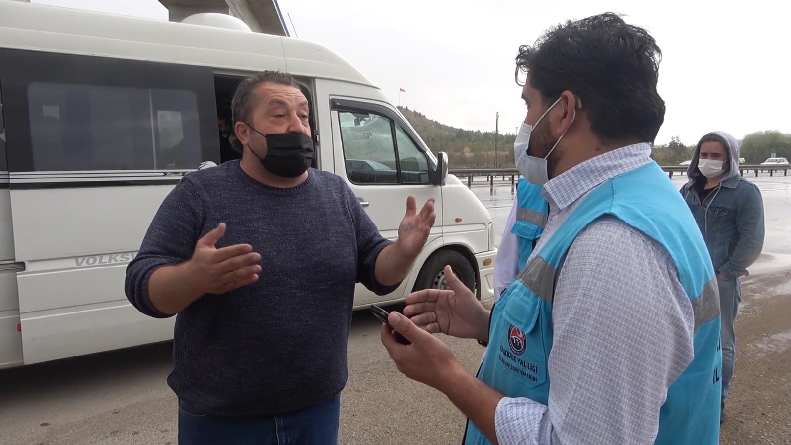 Pozitif yolcu “HES kodu sorgulayamam, çünkü benim telefonum eski”