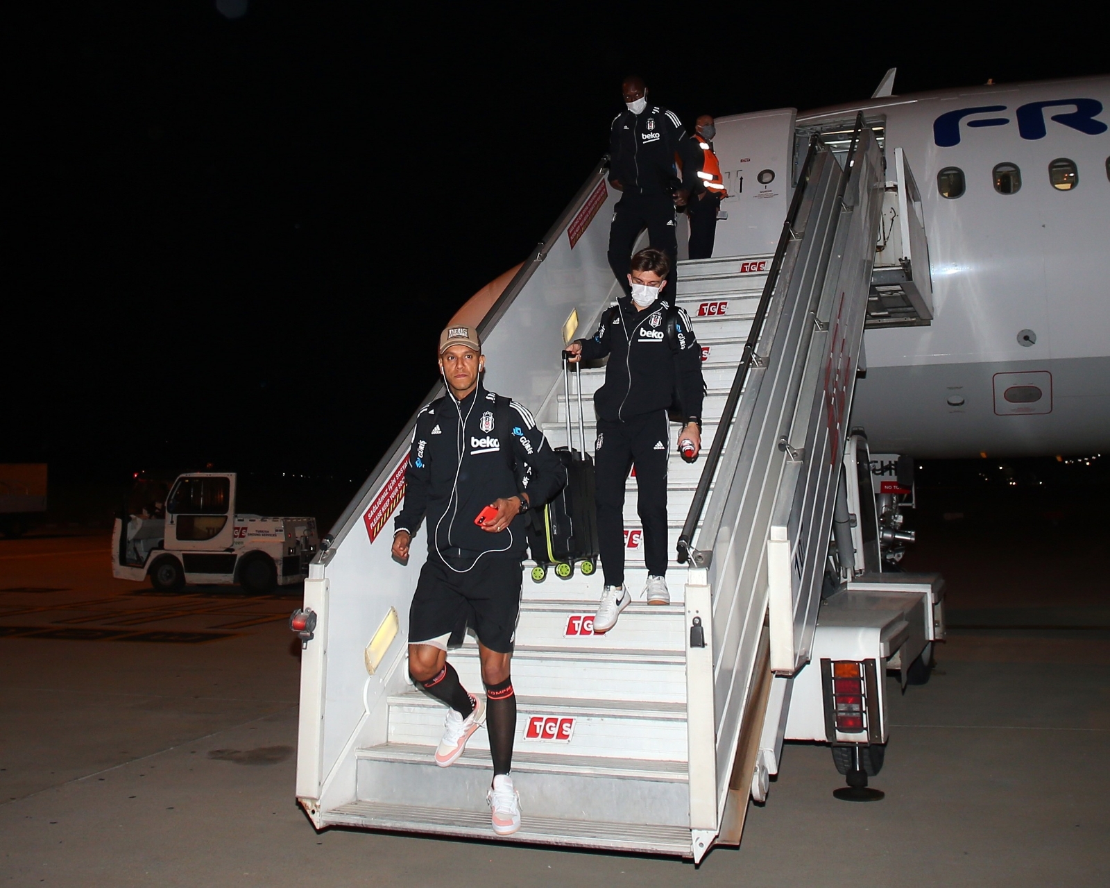 Beşiktaş, Altay maçı için İzmir’de