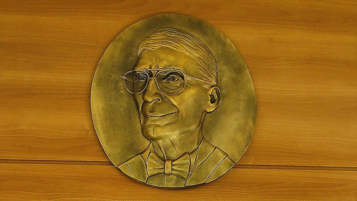 Türkiye Sağlık Enstitüleri Başkanlığı 'aziz Sancar Bilim Ödülü' Verecek