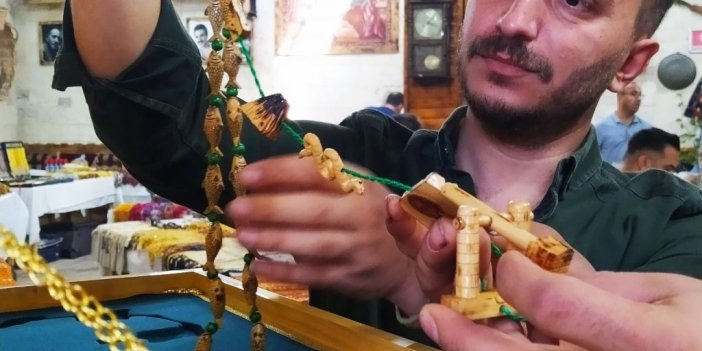 Balıklıgöl hikayesinin nakşedildiği tespih yüz bin liraya satışta