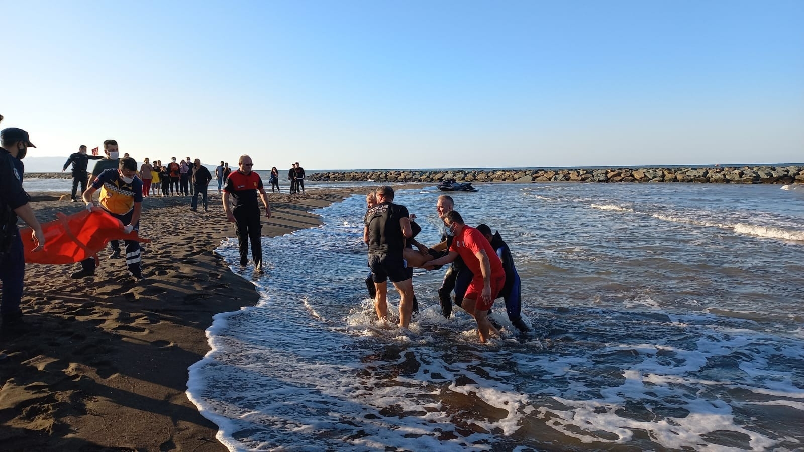 Ordu’da denize giren bir kişi boğularak hayatını kaybetti