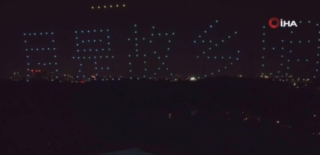 Huawei Mali İşler Direktörü Meng’in Çin’e dönüşü drone gösterisi ile kutlandı