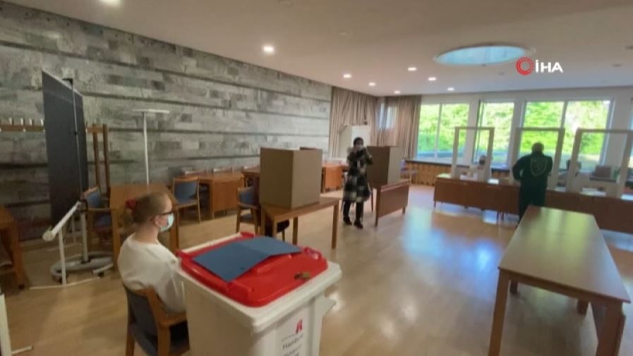 16 Yıllık Merkel dönemi sona eriyor