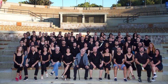 İzmir Şehir Tiyatroları 1Ekim'de perde açıyor