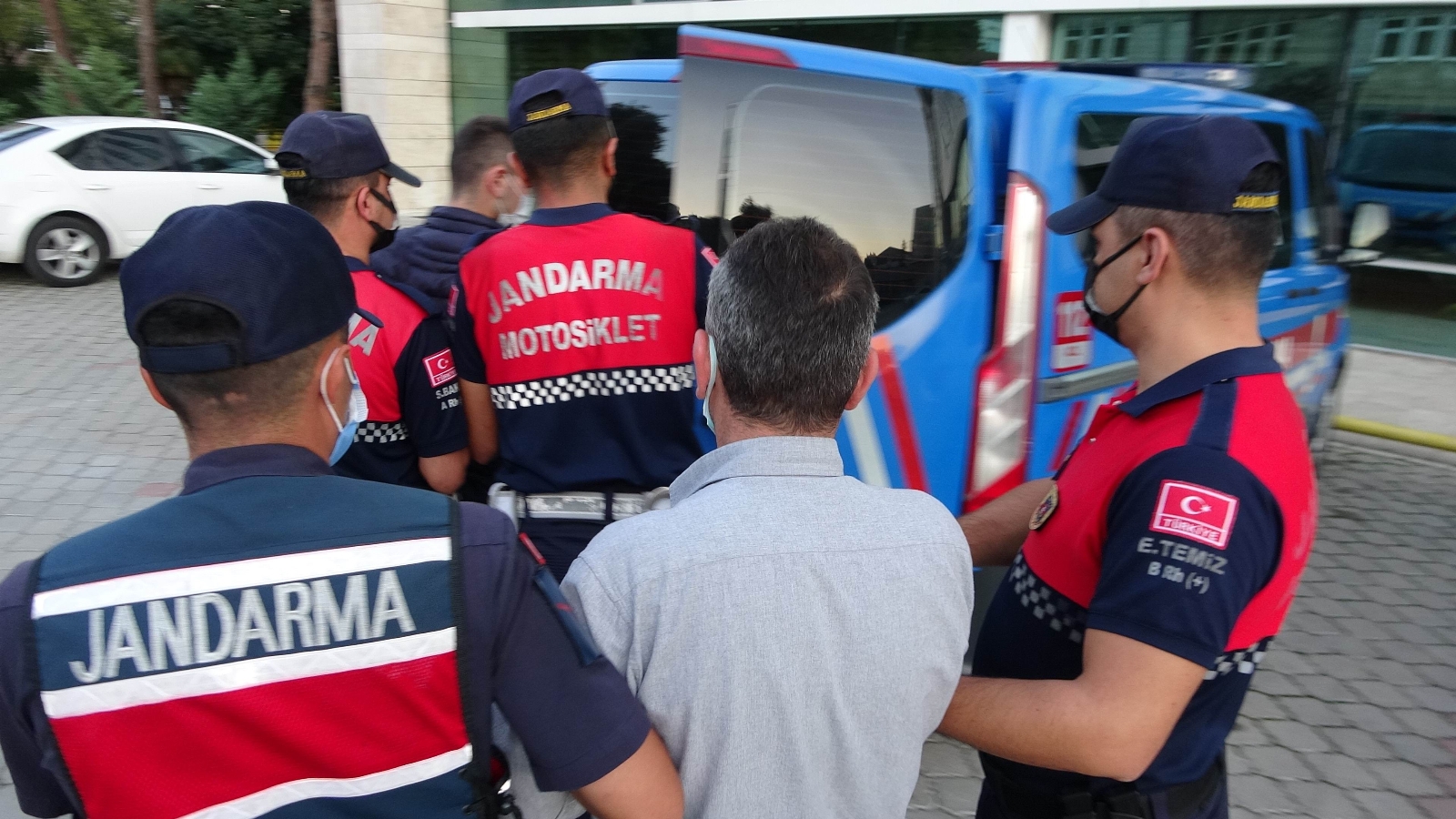 Samsun’daki arazi anlaşmazlığı cinayetinde baba-oğul tutuklandı