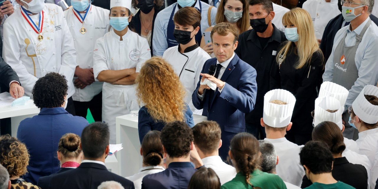 Fransa Cumhurbaşkanı Macron’a “yumurtalı” saldırı