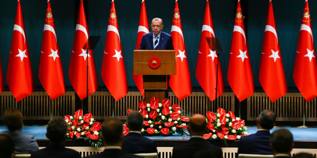 Cumhurbaşkanı Erdoğan: “Park ve bahçelerde yatanların bir kısmının öğrencilikle alakası yok”