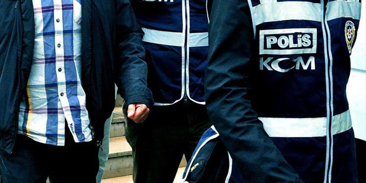 Bodrum'da tekneyle kaçmaya çalışan 4 Fetö'cü tutuklandı