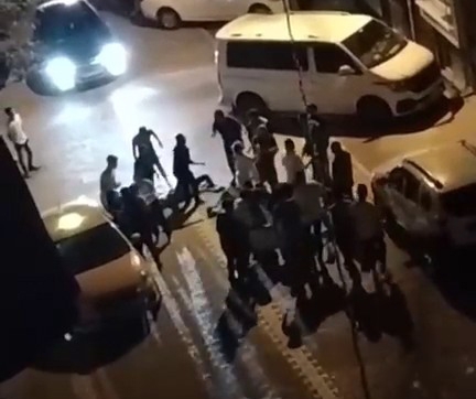 Esenyurt’ta sokak ortasında velayet kavgası